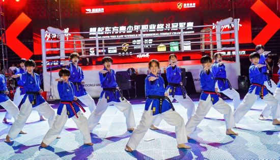 ���L���w�������e�k�ġ�ҫ��|���������I(y��)�񶷹�܊ِ��ِ���������^����2�f�˴���