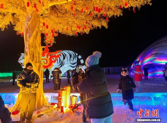 �ο������մ򿨡���ʯ���� �z