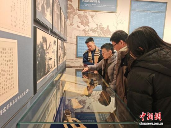 ���L�F���څ��^����ʡ���F(xi��n)��ʷչ���T���� �z