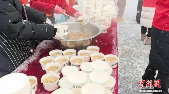 �����i�硱����У������ˆT����ʢ���i�Z������ʯ���� �z