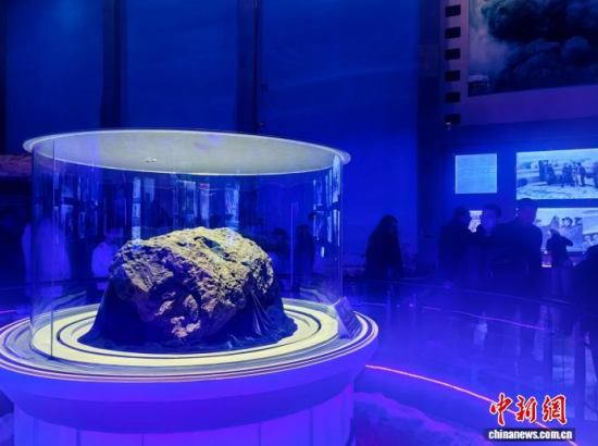 �ο��څ��^������һ̖���Eʯ�������W�� ���z