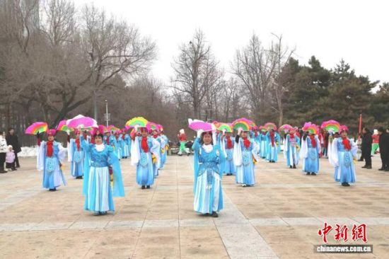 2��10�������ڼ����L�����ݖ|���������w�� �z