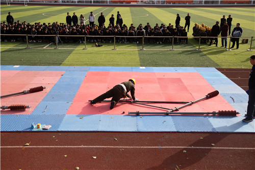 石家莊鐵路學(xué)校高鐵專業(yè)學(xué)費(fèi)多少？