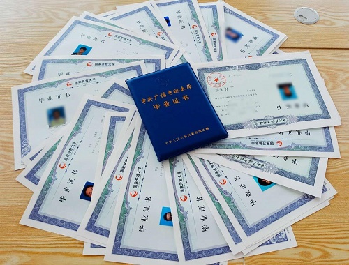 沒有中專學(xué)歷想考二建怎么辦？