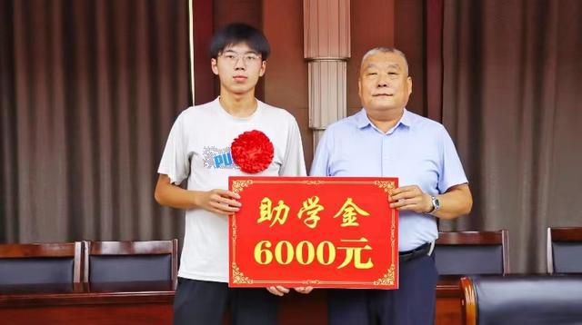 河北同仁醫(yī)專這22個縣享受4千助學金