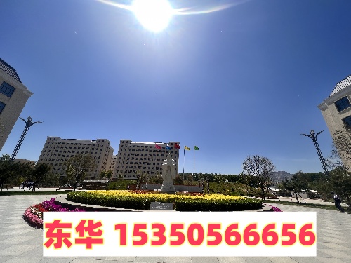 石家莊東華鐵路學(xué)校是在市區(qū)嗎？